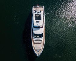 ferretti-860-beso-exterior-002