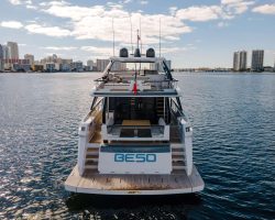 ferretti-860-beso-exterior-003